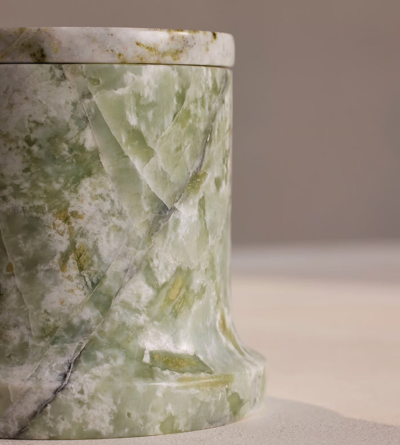 Sicilian Thyme Apple Jade Marble Candle 250g